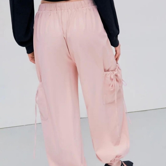 Brand new cargo trousers. - Picture 4 of 6